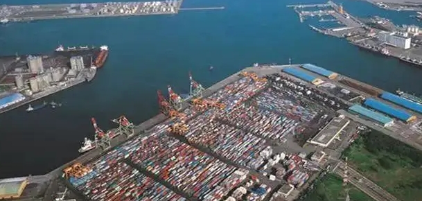 高雄港口