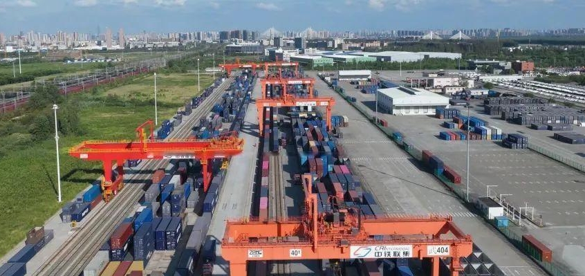 中蒙俄再添国际道路运输线路（三国之间国际道路直达运输合作密切）