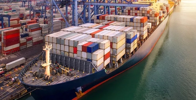 国际海运休斯顿港口集装箱吞吐量大增（第一季度的集装箱吞吐量非常强劲）