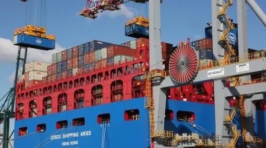 国际海运港口码头如何操作集装箱（内附集装箱码头的空箱操作）