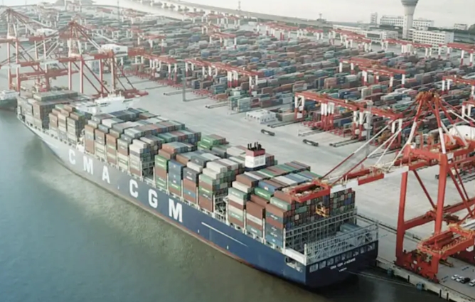 德国国际海运巨头收购奥地利最大陆运集装箱公司（HHLA将收购51%的股份）