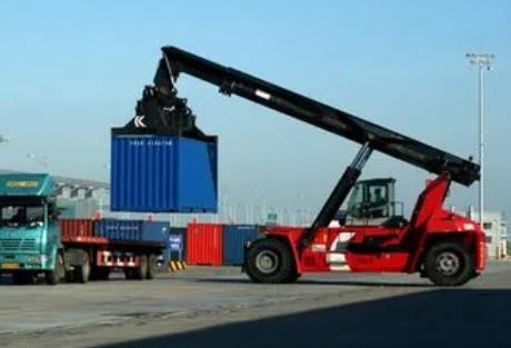 震惊：国际海运集装箱被盗（涉案货值高达1.8亿元）