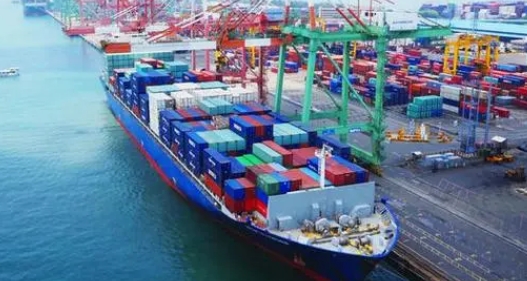 国际海运哥德堡港的集装箱吞吐量持续飙升（已创历史新高）