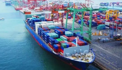 丹麦国际海运巨头马士基发布最新客户报告（红海局势影响扩大，海运行业持续混乱）