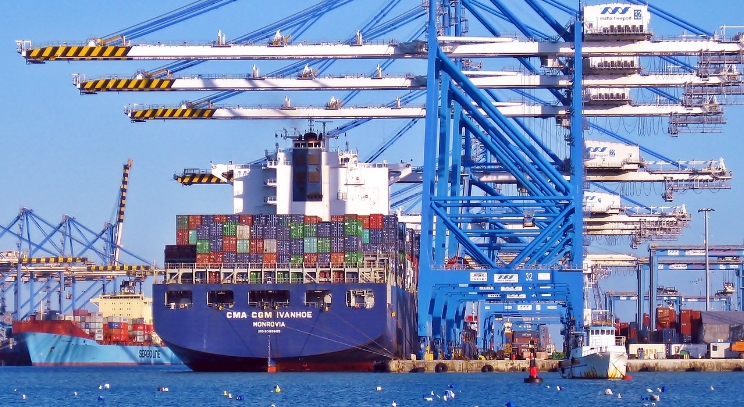 印度第二大国际海运港口第四季度利润增长10%（运营收入增长了约20%）