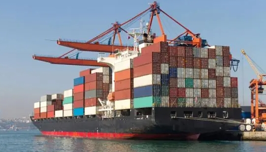 马来西亚最大国际海运港口斥资83亿美元提升港口吞吐能力（增加港口运力）