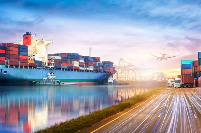 国际海运集装箱航运公司人才策略（将扩大东南亚市场）