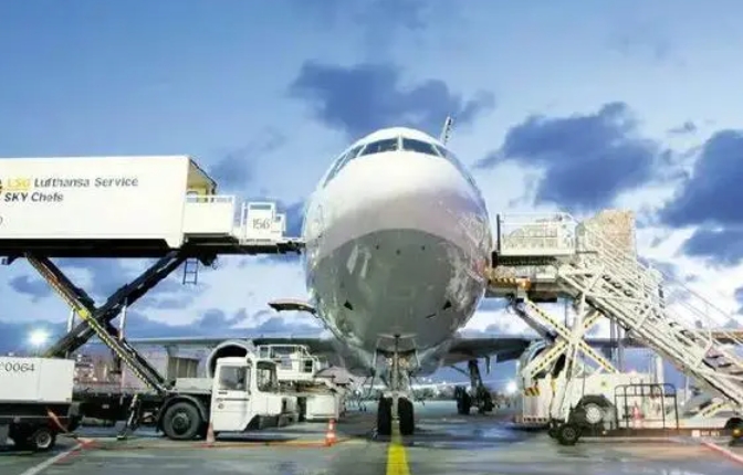 国际空运超大件货物是如何界定的（超大件空运货物的特点有哪些）