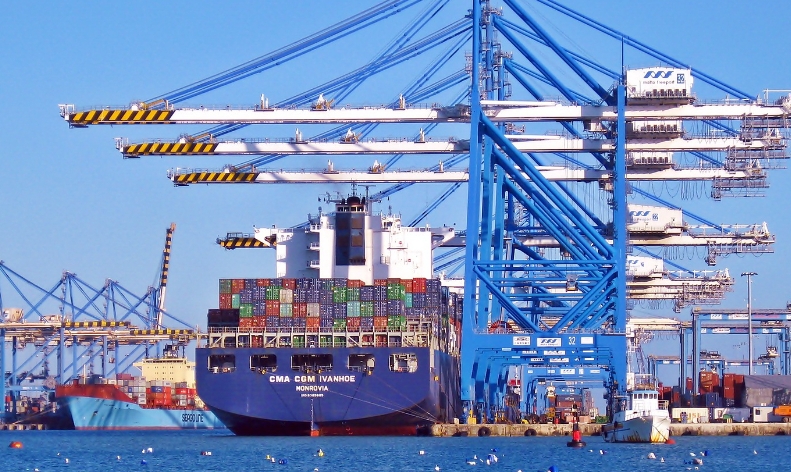 国际海运集装箱运价涨幅远高于预期？（下半年运费会降吗）