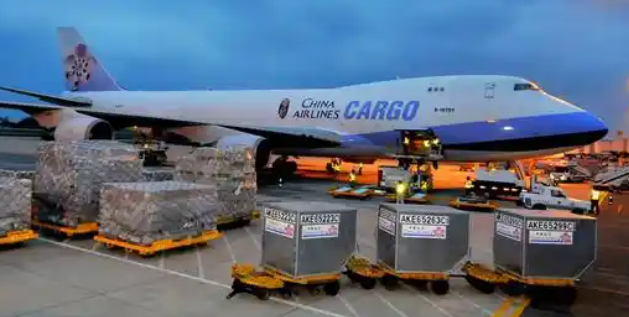 国际空运，航空公司
