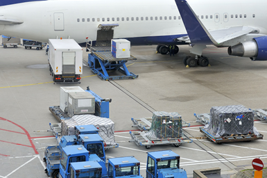 国际空运，美国空派