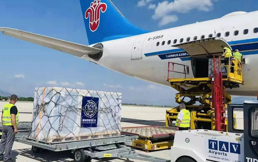 美国空派省钱秘诀：5 个隐藏技巧大公开（跨境电商卖家发货省钱攻略）