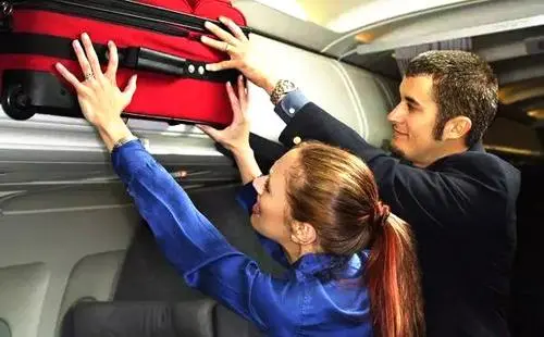 坐飞机可以带多少行李