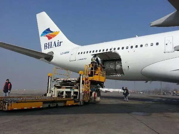 青岛胶东航空24小时热线电话